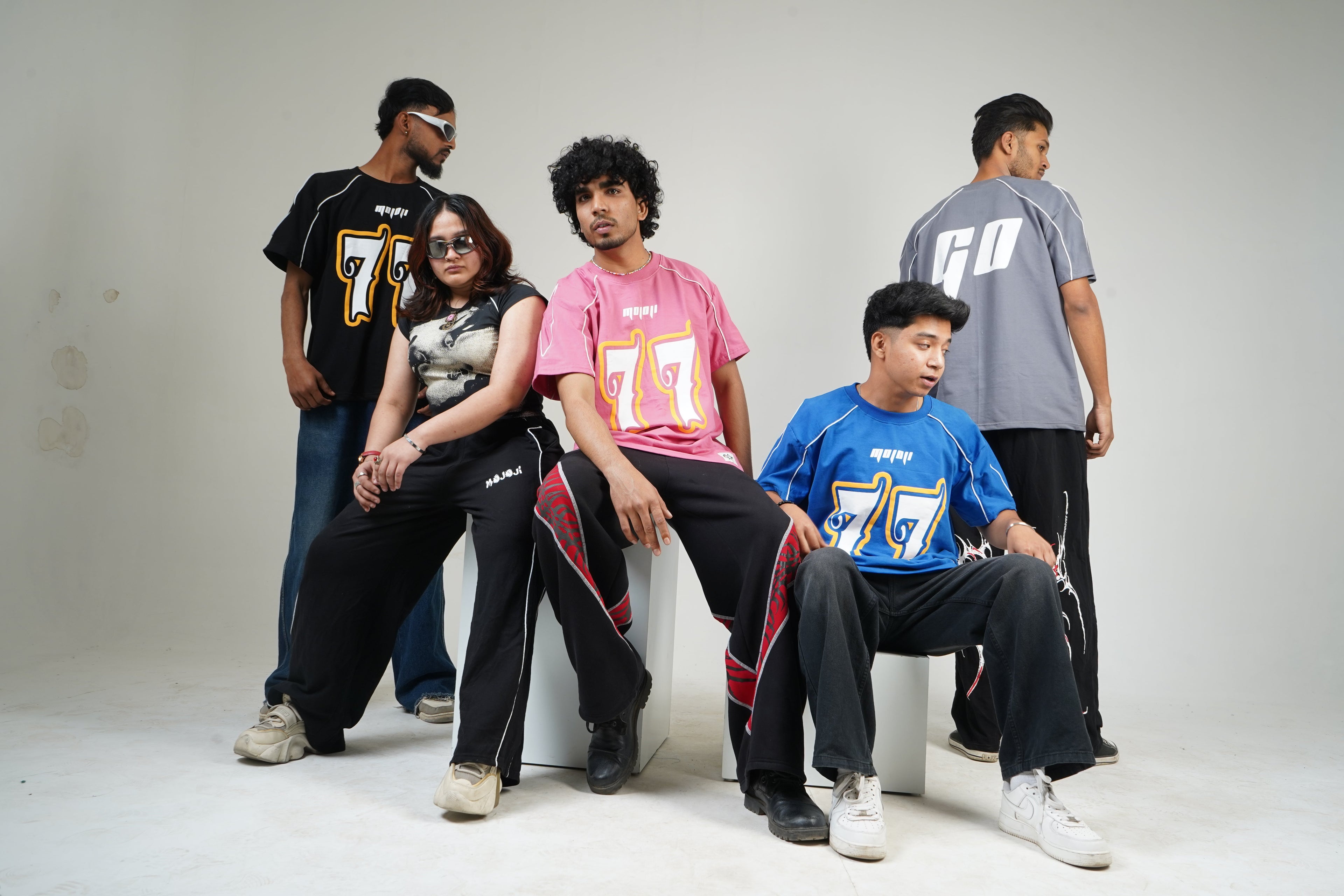 Oversized printed T-shirt Under 999