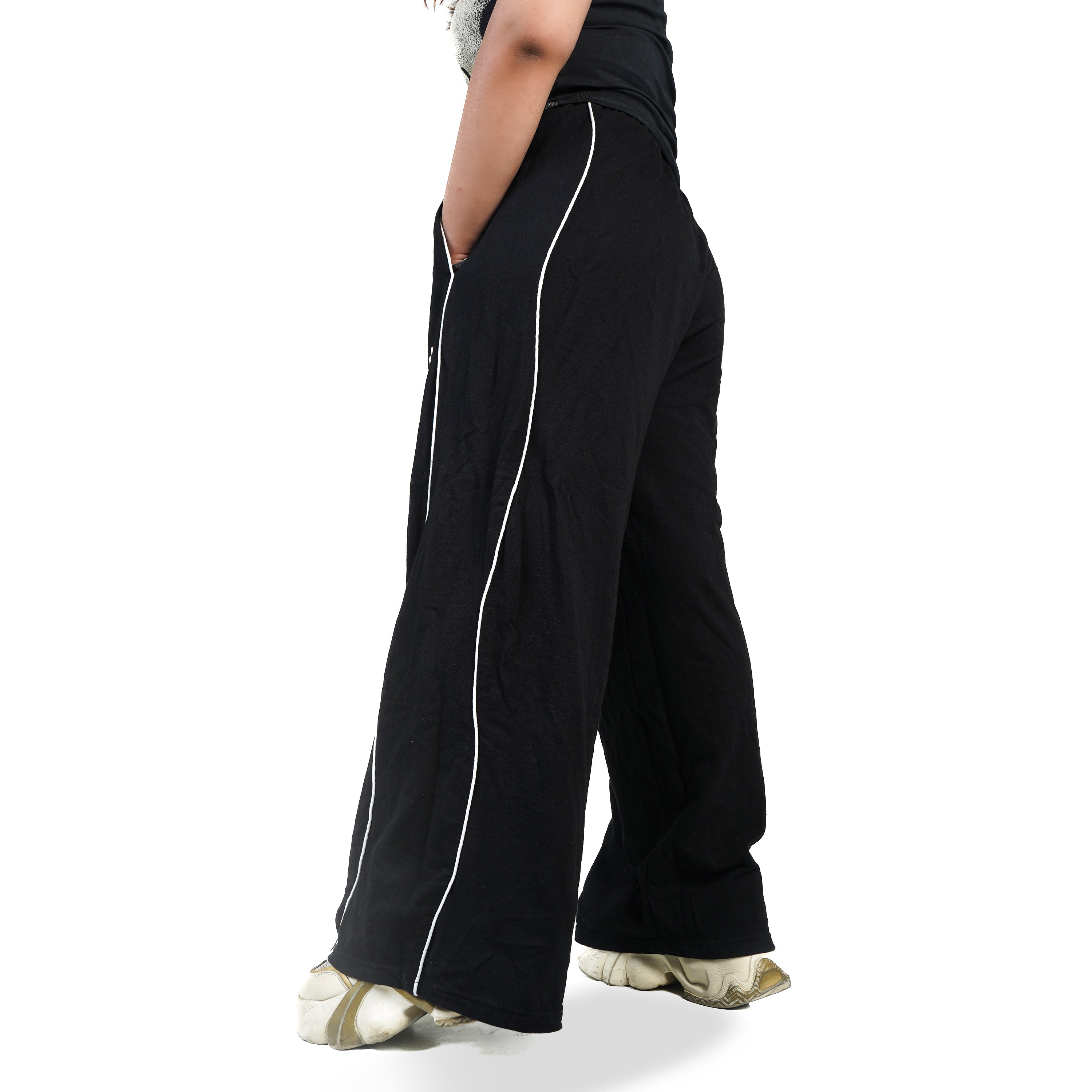 MOJO JI White Striped Black Lower